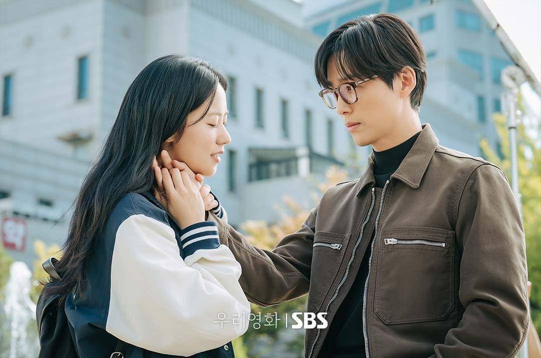 Jeon Yeo Bin dan Nam Goong Min di drama Our Movie (instagram.com/sbsdrama.official)